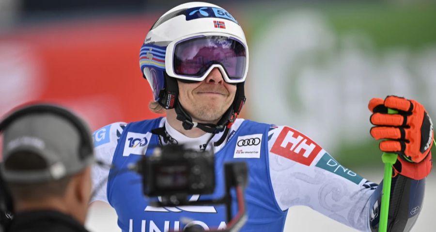 Henrik Kristoffersen sorgt mit einem kuriosen Koch-Unfall für Aufsehen.