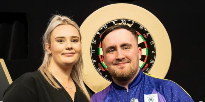 Zu wenig Zeit - Darts-Wunderkind (17) trennt sich von Freundin (21)