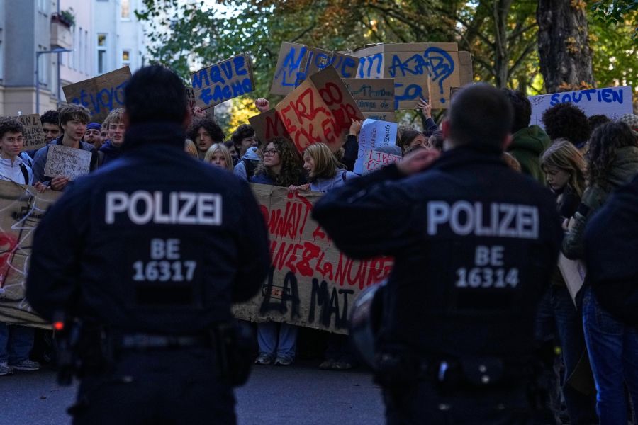 Gemäss einem Polizei-Gewerkschaftler führt das bei den Einsatzkräften zu Sorgen um die Zukunft.