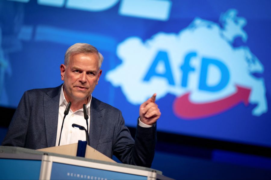 Und: «Für viele ist – zumindest in Ostdeutschland – aus der Protestpartei eine Normalpartei geworden. Die man nicht mehr trotz, sondern wegen ihrer Positionen wählt.»
