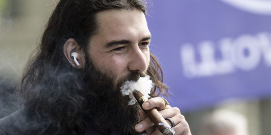 Nicolas Rimoldi, Präsident der Bewegung Mass-Voll, muss sich im März wegen übler Nachrede vor dem Bezirksgericht Frauenfeld verantworten. (Archivbild)