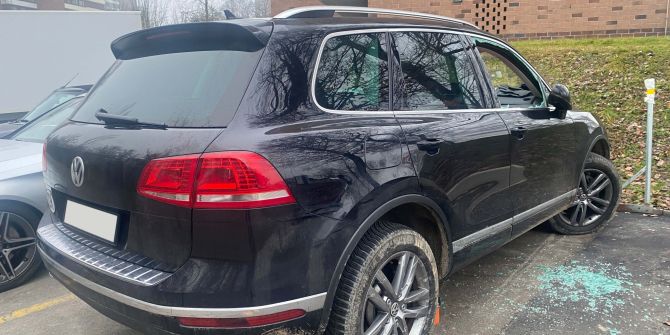 Cham scheiben eingeschlagen