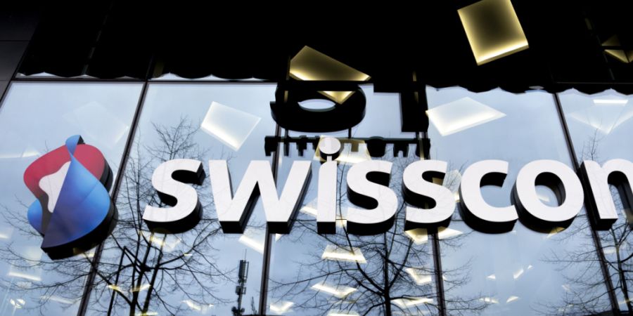 Rund 9500 Swisscom-Angestellte erhalten ab April einen höheren Lohn. (Archivbild)