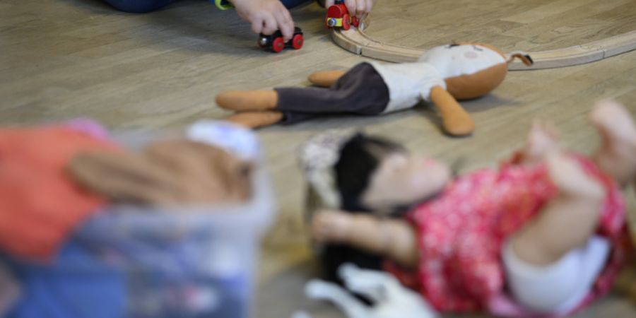 Die Basler Regierung muss prüfen, welche Möglichkeiten für den Erhalt des Betreuungsangebots Kindernäscht bestehen. (Symbolbild)