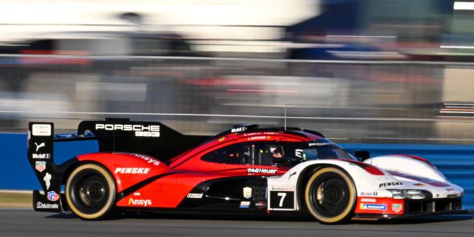 Porsche ist das Sieger-Team des Klassikers in Daytona. Porsche Daytona