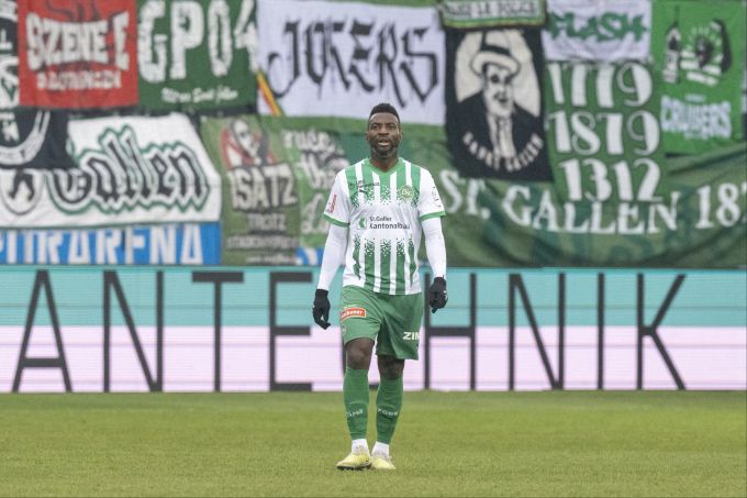 Jean-Pierre Nsame vom FC St.Gallen wird gegen den FC Luzern nach 56 Minuten eingewechselt. FC St.Gallen FC Luzern