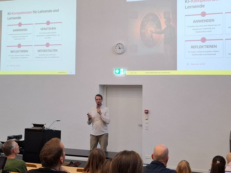 ... Roger Mäder von der Fachhochschule Nordwestschweiz, der Lehrpersonen auf Sekundarstufe und Heilpädagogen ausbildet ...