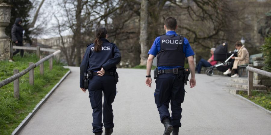 Die sichtbare Polizeipräsenz in Bern ist aus Sicht des Gemeinderats ausreichend. (Symbolbild)