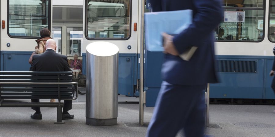 So viele Banker wie noch nie sind in Zürich arbeitslos – und es werden immer mehr.
