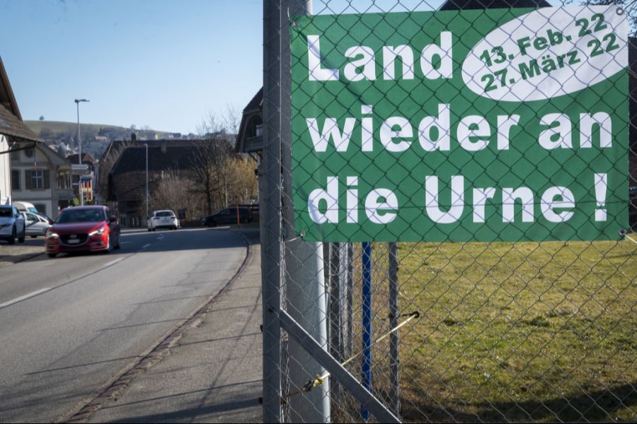 Viel ausgeprägter war allerdings der Stadt-Land-Graben.