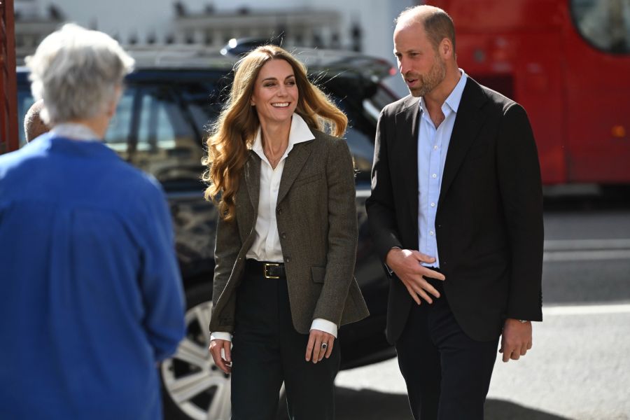Kate wurde beim Besuch vom Naturhistorischen Museum in London von Prinz William begleitet.