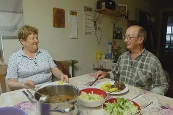 bauer sucht frau tischszene