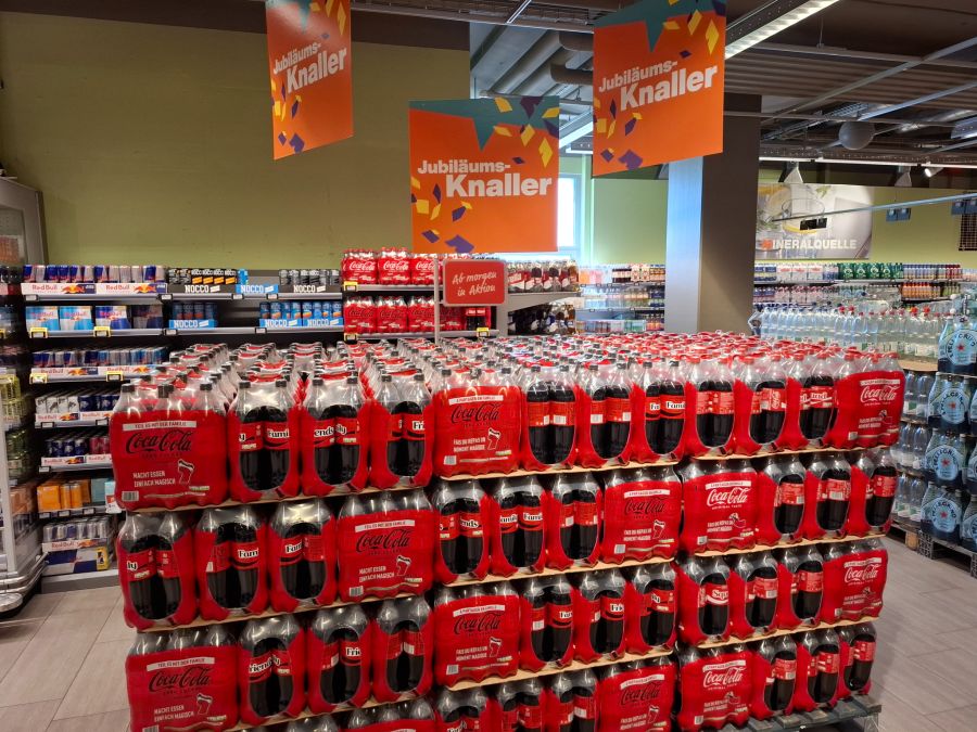 Kunden sind teils irritiert über die Schilder mit dem Hinweis.