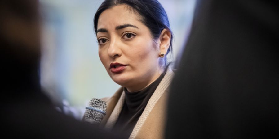 ARCHIV - Reem Alabali Radovan (SPD), Bundesministerin für wirtschaftliche Zusammenarbeit und Entwicklung, spricht bei der Eröffnung der Unicef-Aktion «Kindheit in der Ukraine: Lernen...