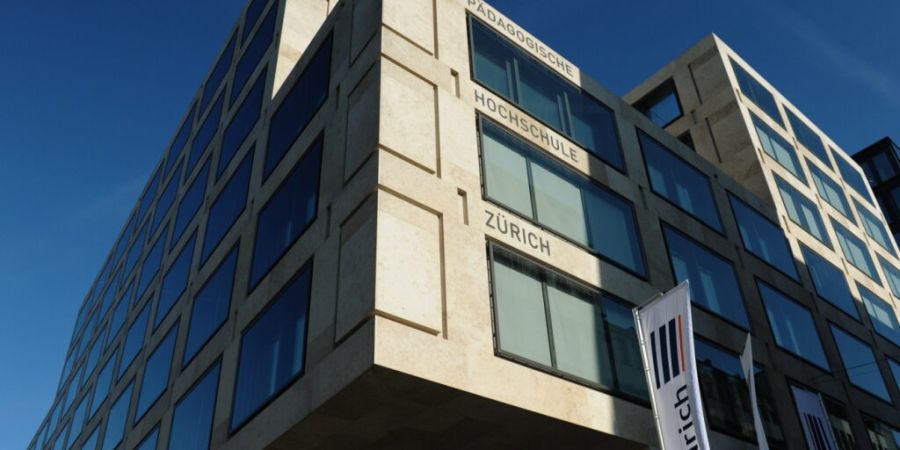 Die Pädagogische Hochschule Zürich darf eine sehbehinderte Frau nicht vom Studium ausschliessen. (Archivbild)