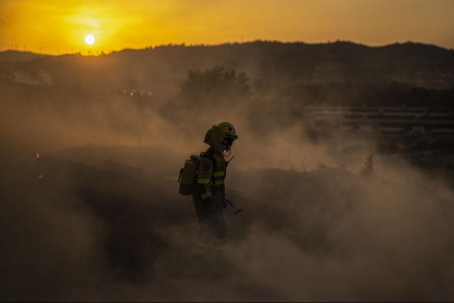 Feuerwehrmann Spanien Waldbrand