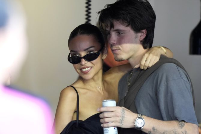 Cruz Beckham Freundin Altersunterschied