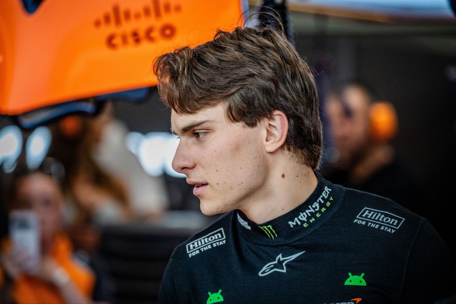 Oscar Piastri McLaren Singapur