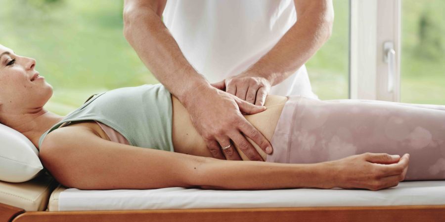 Bauchmassage