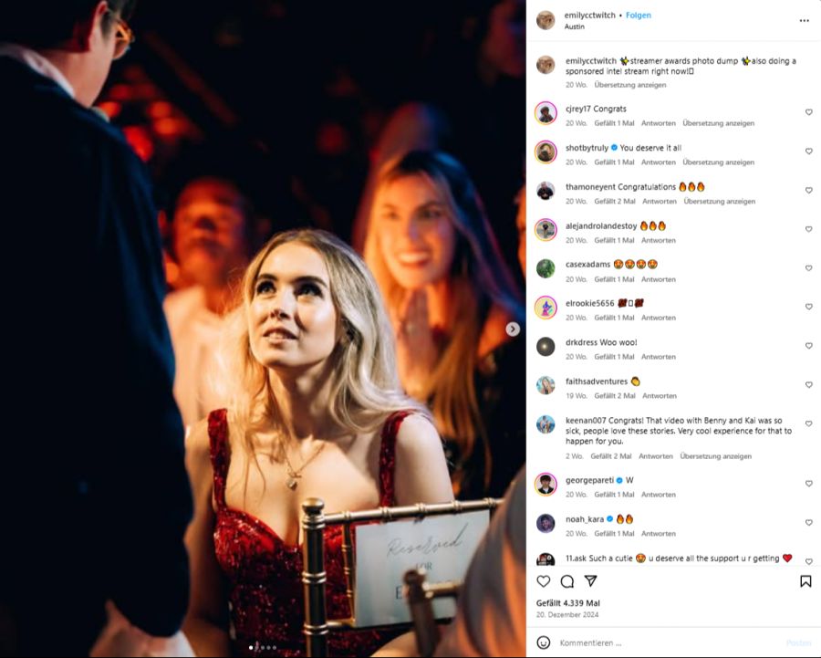 Die Streamerin EmilyCC auf Instagram.