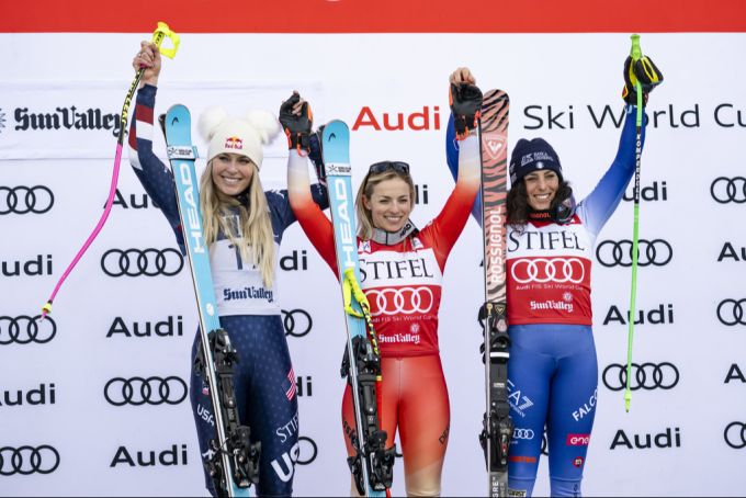 Mit 40 Jahren fuhr Lindsey Vonn noch einmal aufs Podest. Lindsey Vonn