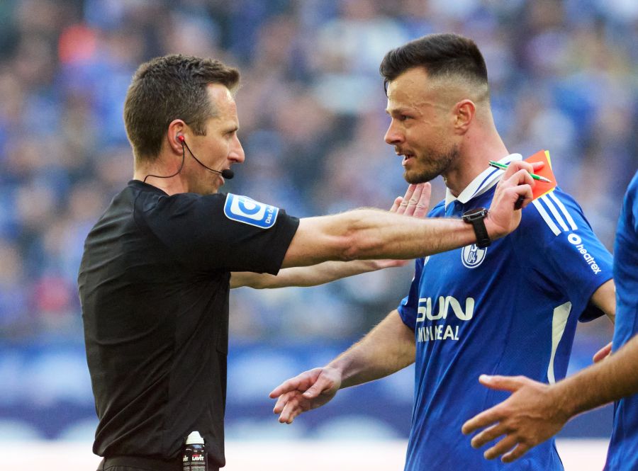 Adrian Gantenbein hat auf Schalke mit Verletzungen zu kämpfen.