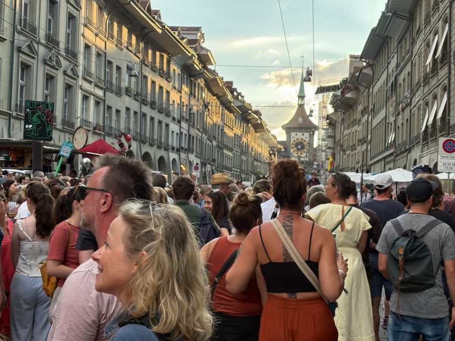 Das Berner Strassenkunst- und Strassenmusikfestival Buskers ist in seine 23. Ausgabe gestartet.