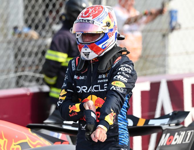 Fragezeichen in der Formel 1: Max Verstappen ist nach der Quali in Monza unzufrieden. Formel 1