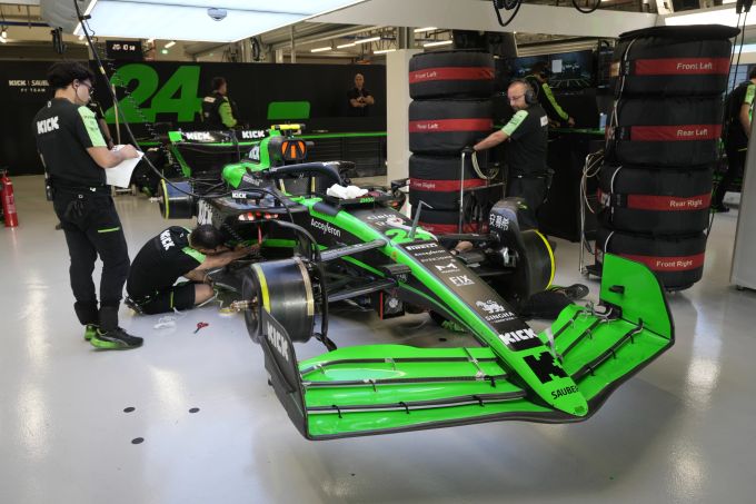 30 Prozent der Anteile an Sauber wurden an den Staats-Fonds von Katar verkauft. Sauber Formel 1 Katar