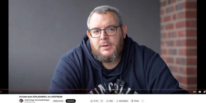 Andre Kriger klärt seine Fans auf. schlaganfall twitchstar