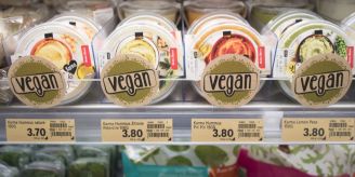 Mangel - Kann Gehirn schaden: Arzt warnt vor veganer Ernährung Mangel - Kann Gehirn schaden: Arzt warnt vor veganer Ernährung