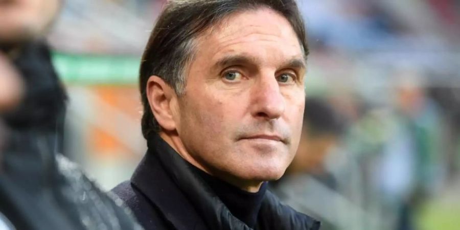 Die Zukunft von Trainer Bruno Labbadia in Wolfsburg ist offen. Foto: Tobias Hase