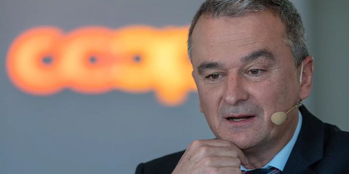 Joos Sutter, Konzernchef Coop, blickt auf ein schwieriges Jahr zurück. coop homeoffice