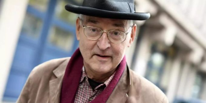 Der Sprayer Harald Naegeli steht an diesem Dienstag in Düsseldorf vor Gericht. Foto: Walter Bieri/Keystone Der Sprayer Harald Naegeli steht an diesem Dienstag in Düsseldorf vor Gericht. Foto: Walter Bieri/Keystone