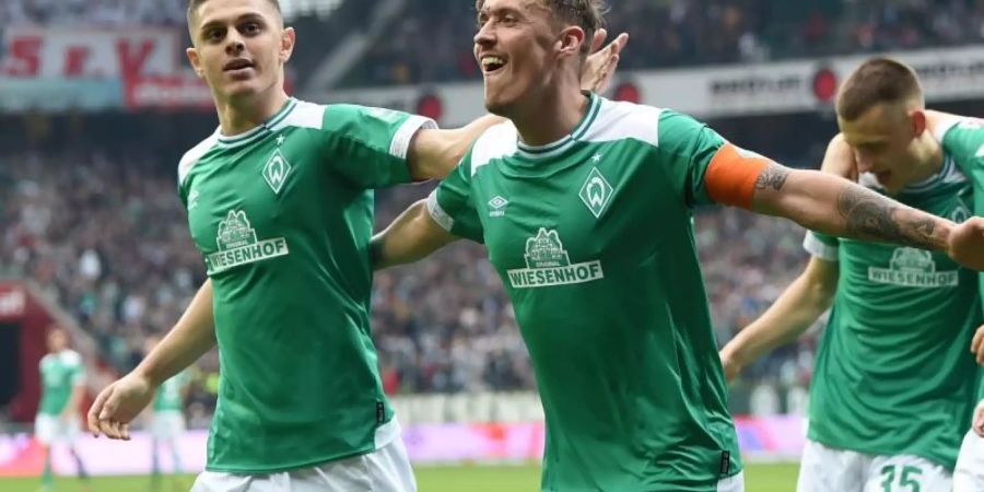 Überragender Werder-Akteur gegen Mainz: Max Kruse (2.v.l). Foto: Carmen Jaspersen/dpa