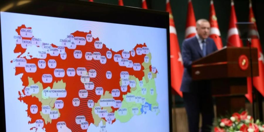 Karte mit Corona-Zahlen in der Türkei