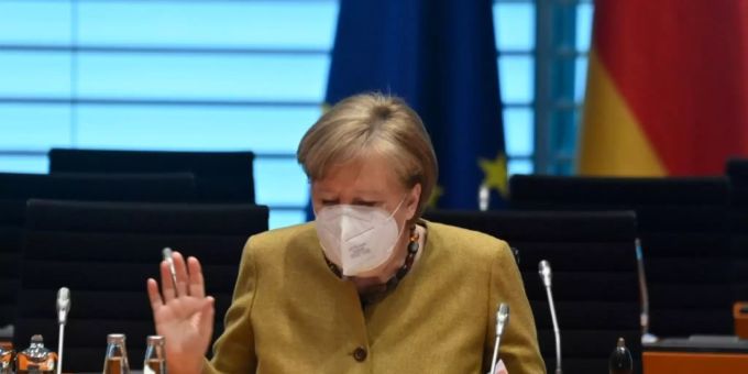 Kanzlerin Merkel bei Kabinettsitzung Kanzlerin Merkel bei Kabinettsitzung
