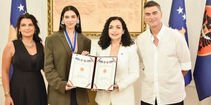 Vorbild für Mädchen - Dua Lipa wird Ehrenbotschafterin des Kosovo