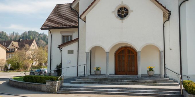 Die reformierte Kirche Bauma. Die reformierte Kirche Bauma.