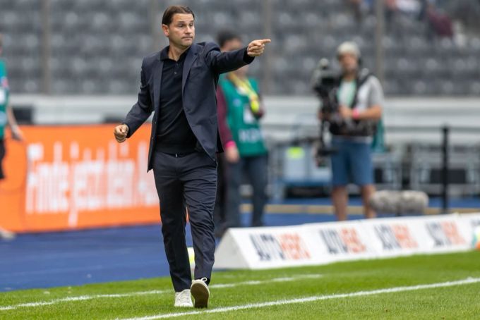 Gerardo Seoane bleibt mit Leverkusen auf dem zweitletzten Rang. Leverkusen