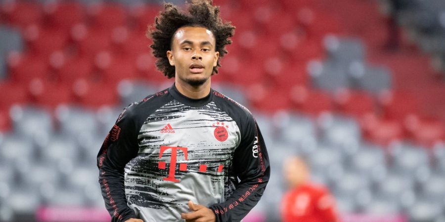 Joshua Zirkzee beim Training des FC Bayern München.