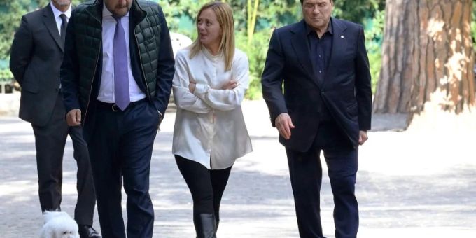 Rom - Italiens Rechtsparteien legen vor Wahl Grundzüge für Regierungsprogramm vor
