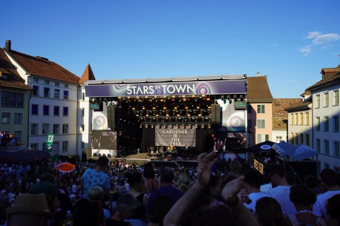 Stars in Town