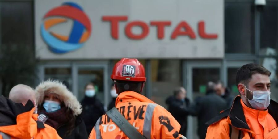 Milliardenverluste bei Total