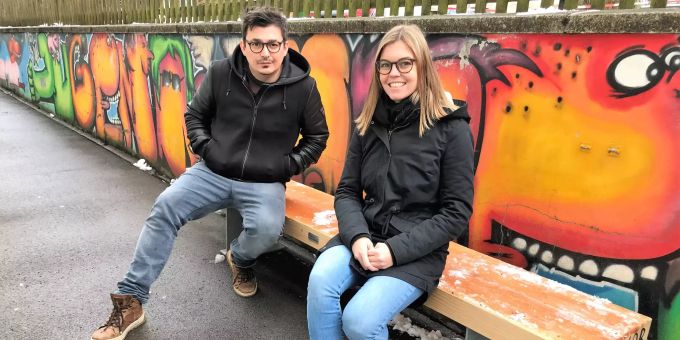 Shqipton Rexhaj & Sarah Hinderling freuen sich auf «Life is pain», das neue Meisterwerk mit präventiver Botschaft.