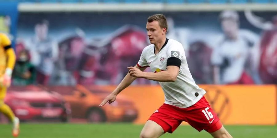 Hat mit RB Leipzig den Anspruch auf einen Spitzenplatz in der Bundesliga: Lukas Klostermann. Foto: Alexander Hassenstein/Getty Images Europe/Pool/dpa