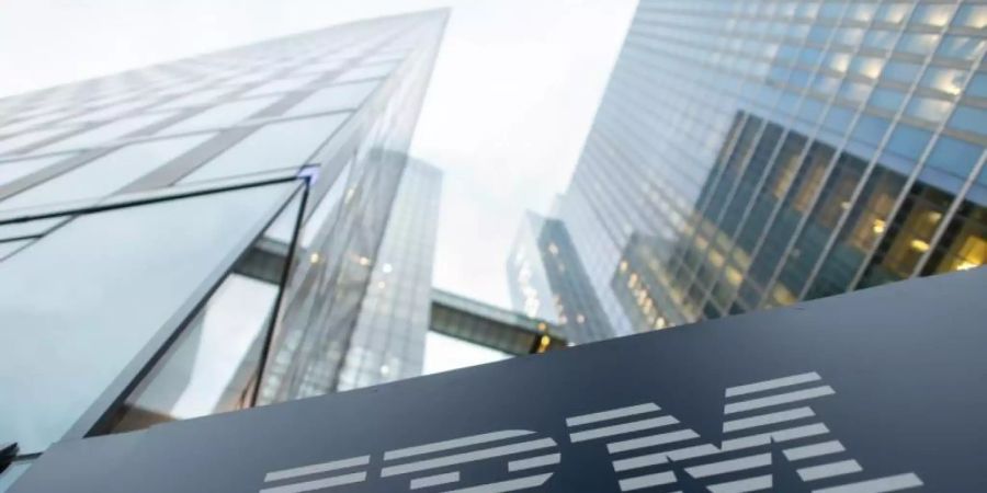 IBM spaltet seine Sparte für Netzwerk-Dienstleistungen ab. Foto: picture alliance / Matthias Balk/dpa