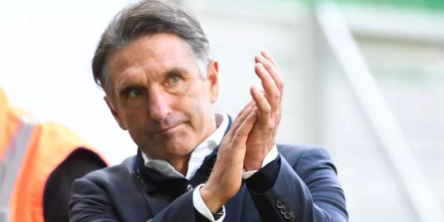 Sieht Hertha gegen Bayern nicht chancenlos: Bruno Labbadia. Foto: Carmen Jaspersen/dpa