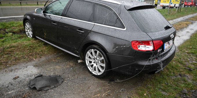 Oberriet SG: Drei abgefahrene Reifen führen zum Unfall. Oberriet SG
