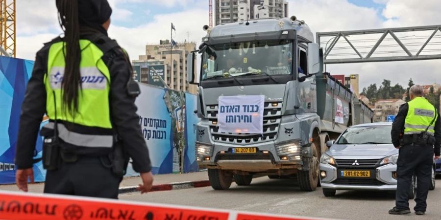 Israelischer «Freiheits-Konvoi» in Jerusalem